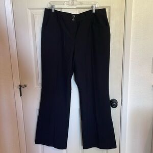 Rafaella Limited Edition. Slacks. Size 16. Flare.